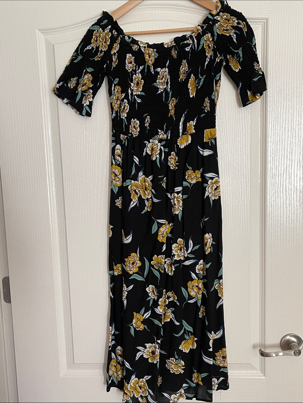 Mello Day  Black Floral Off-Shoulder Midi Dress with Yellow Bloom Print
